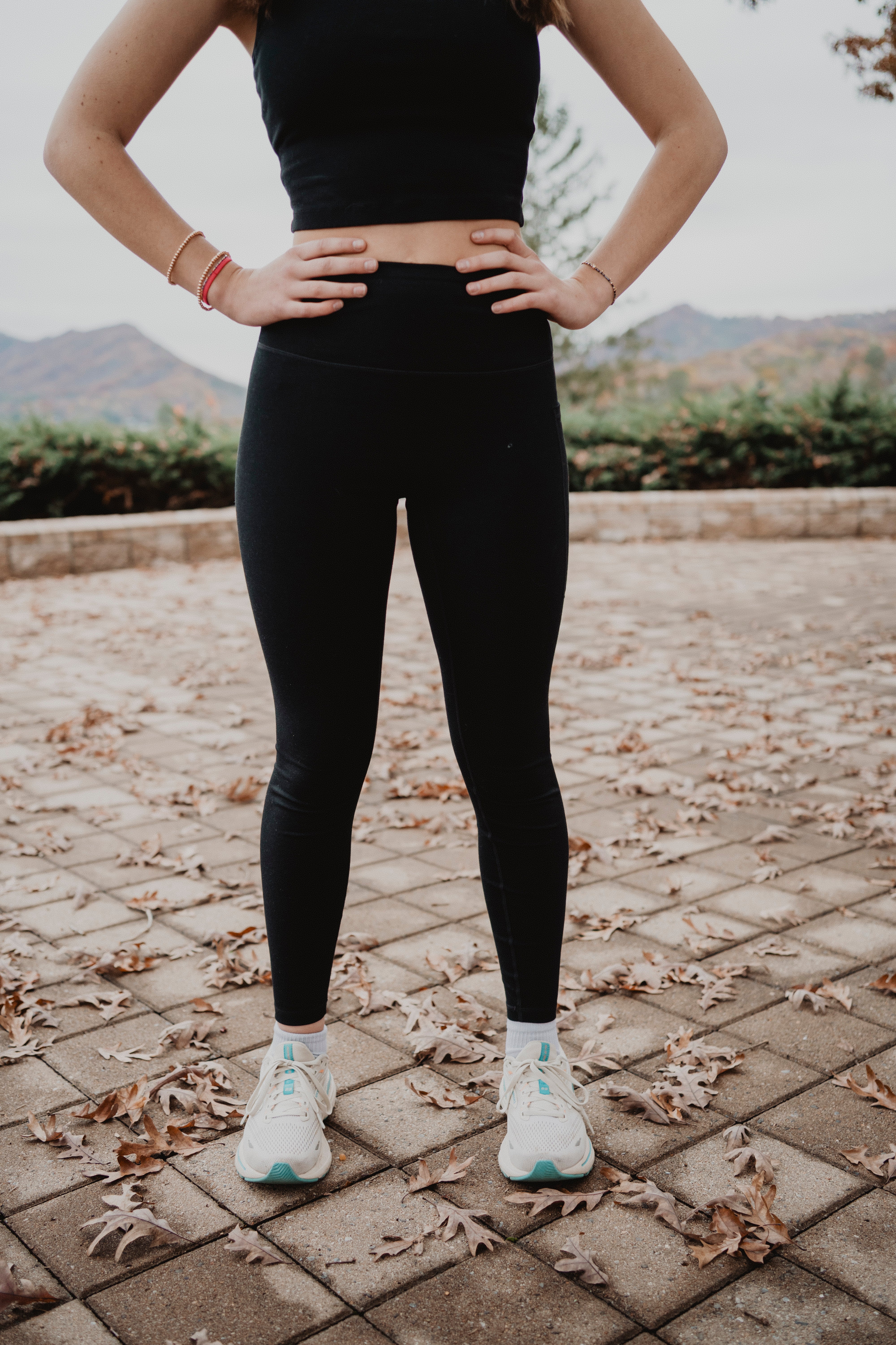 Essential Flow Leggings