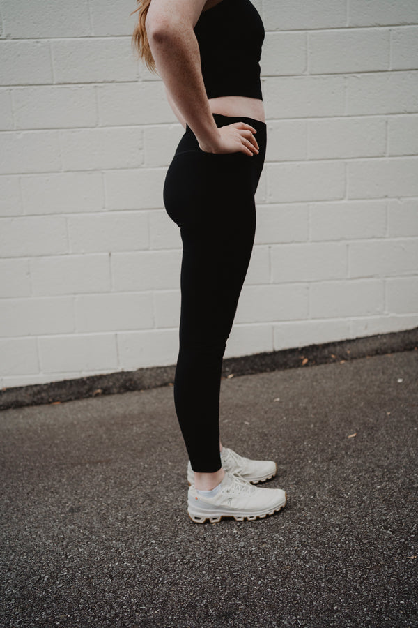 Essential Flow Leggings
